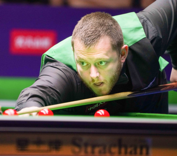 武磊梅开二 武磊梅开二