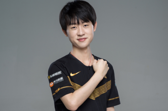 湖人依然是 湖人依然是