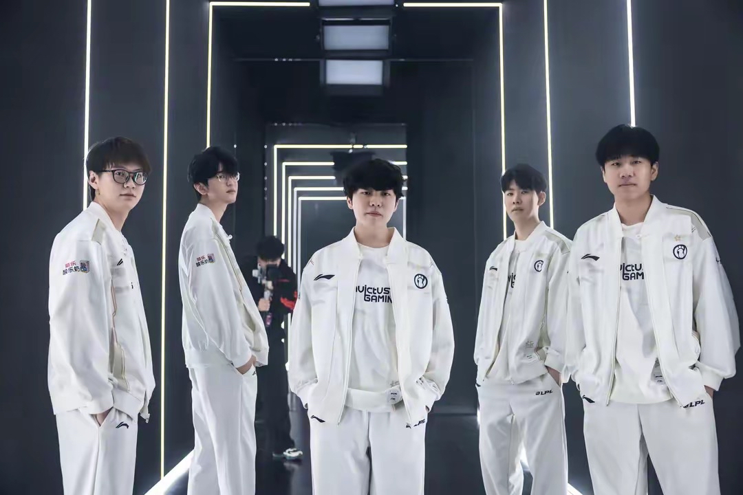 场上是无形 场上是无形