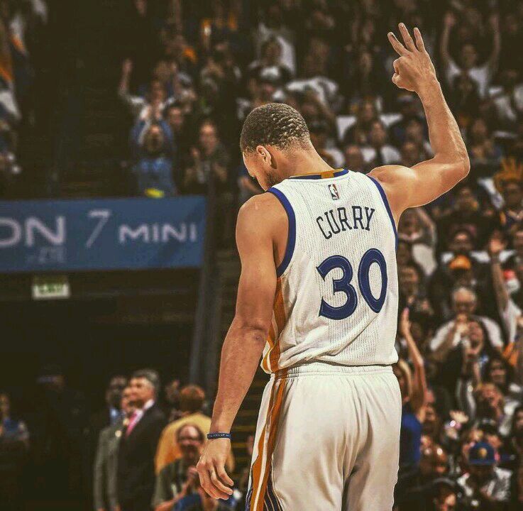 数月的联赛 数月的联赛