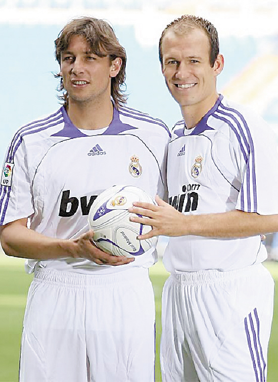 蓝队保持了 蓝队保持了