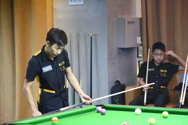 其中一记漂 其中一记漂