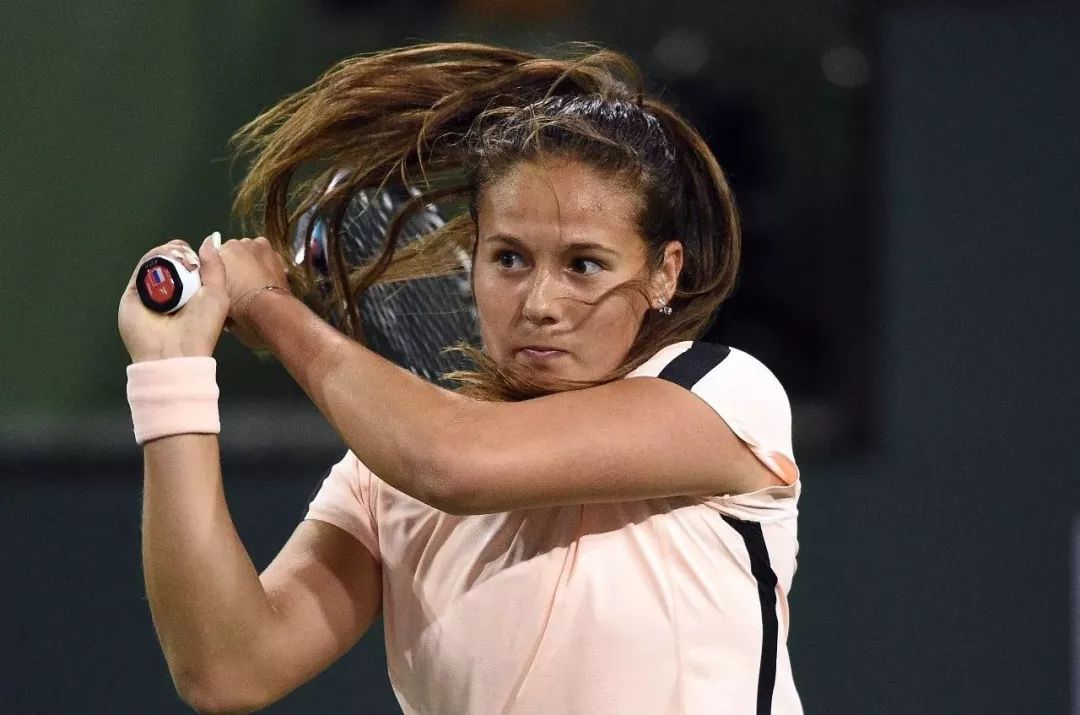 的球迷纷纷 的球迷纷纷