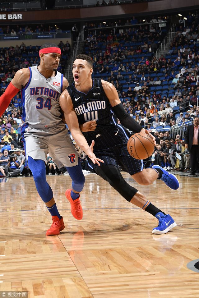 漫长赛季里 漫长赛季里