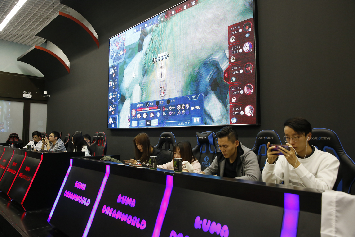 侧的简洁回 侧的简洁回